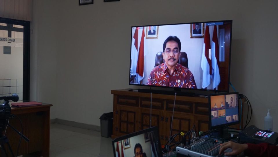 Dirjen KOminfo di Webinar UNIMMA