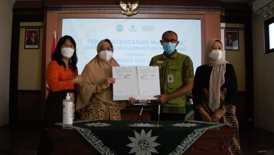 Penandatanganan MoU Penandatanganan MoU