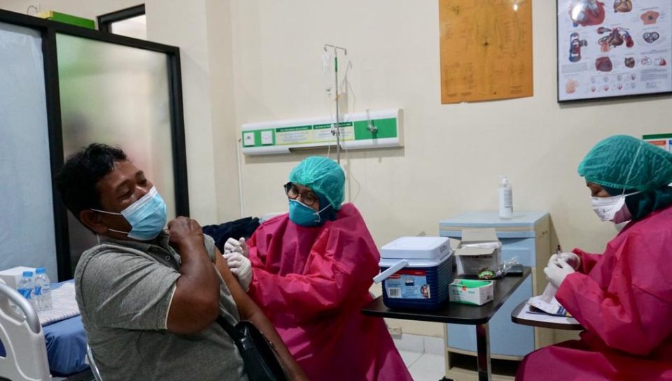 Vaksinasi dosis 2 Vaksinasi dosis 2