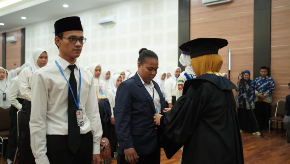 penyematan almet UNIMMA